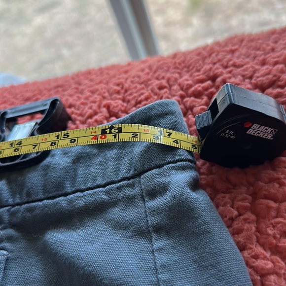 GAP gently used shorts sorta gray/green color. - Picture 5 of 6